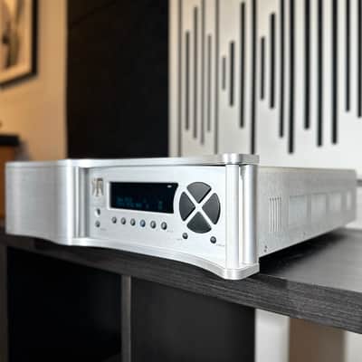 Theta Digital Generation VIII DAC / Digital Signal Processor -Silver image 3