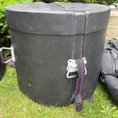 Humes & Berg Enduro 22x16 2004 - Black image 1