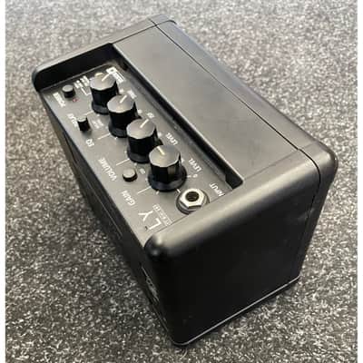Blackstar Fly 3 Mini Portable Guitar Amplifier in Black Pre-Owned image 8