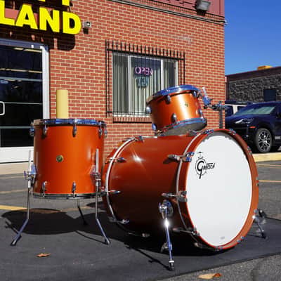 Gretsch USA Custom 3pc. Maple Shell Pack in Satin Copper Lqr. w/ 22"x22" Bass Drum and 13' Tom and 16'' Floor Tom image 5