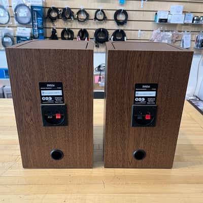 BIC DV52si Bookshelf Speakers image 11