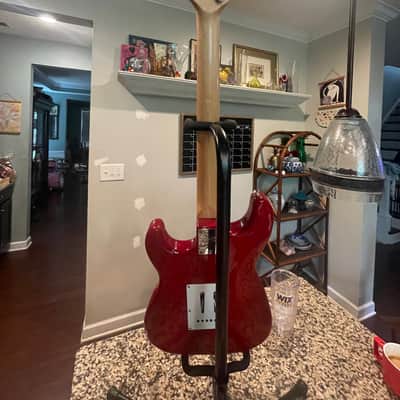 Fender Squier Stratocaster 2010 - Sun Burst Cherry image 3