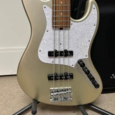 Sadowsky MetroExpress Vintage J/J 4 String Bass w/Morado Fingerboard 2024 - Champagne Metallic image 2