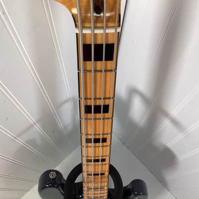 Squier Classic Vibe '70s Jazz Bass - Black image 6