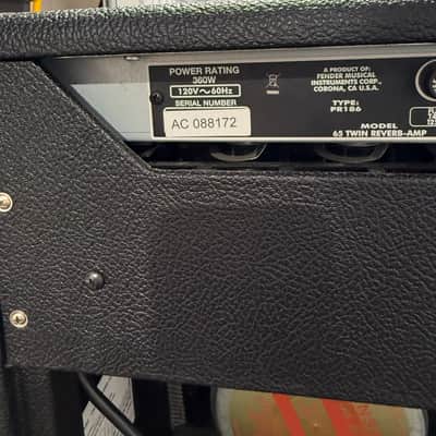Fender '65 Twin Reverb Reissue 85-Watt 2x12" Guitar Combo 1991 - Present - Black image 2