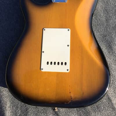 Fernandes RST 50 Stratocaster 50's copy Made in Japan 1981 Sunburst image 11