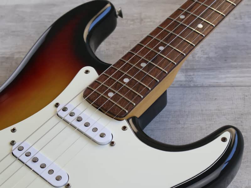 1977 Greco Japan SE-600 Sparkle Sounds Stratocaster (Sunburst
