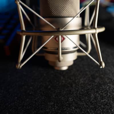 Neumann TLM 103 Studio Set with EA1 Shockmount 2003 - Present - Nickel image 9
