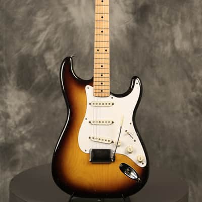 1957 Fender Stratocaster Sunburst image 2