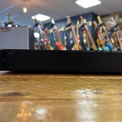 Marshall EL84 20/20 Stereo Valve Power Amplifier image 4