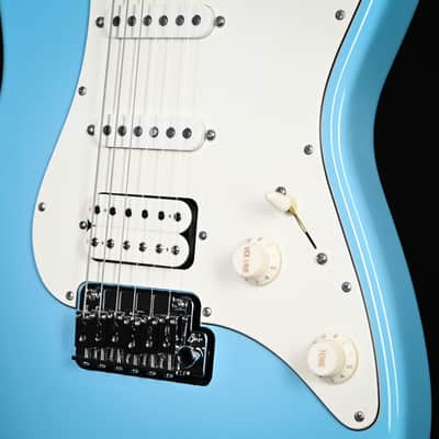 Suhr Classic S Antique Neoteric Limited Edition Electric Guitar- Daphne Blue 2026 (93847) image 9