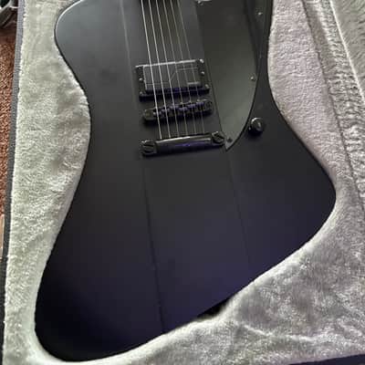 ESP LTD Phoenix Black Metal w/ ESP Hardshell Case