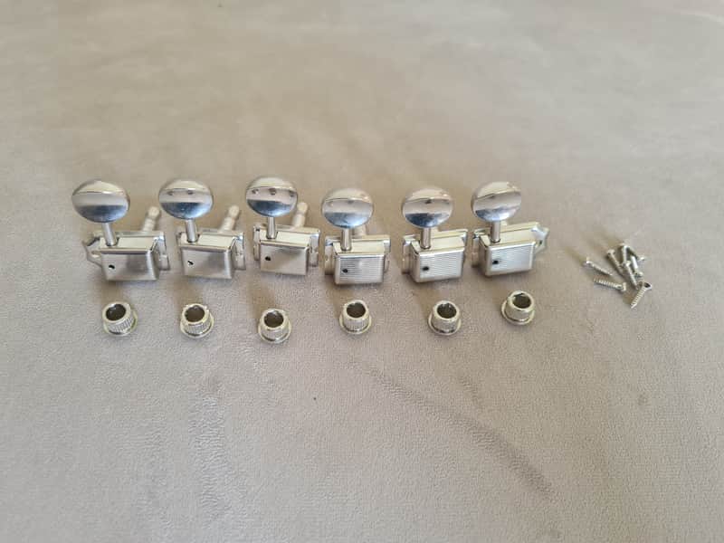 Fender Vintage style tuners - Nikel image 1