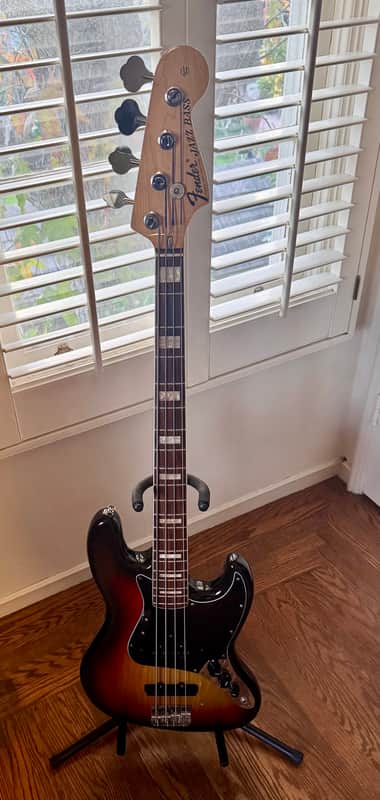 Fender Jazz Bass 3-Bolt with Rosewood Fretboard
