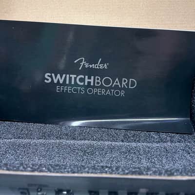 Fender Switchboard Effects Operator 2024 - Present - Gold image 2