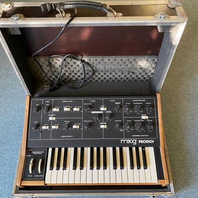Moog Prodigy 32-Key Monophonic Analog Synthesizer 1979 - 1984 - Black