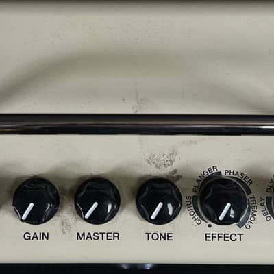 Yamaha THR5 2x3" 10-Watt Modeling Combo Amp, Recent image 2