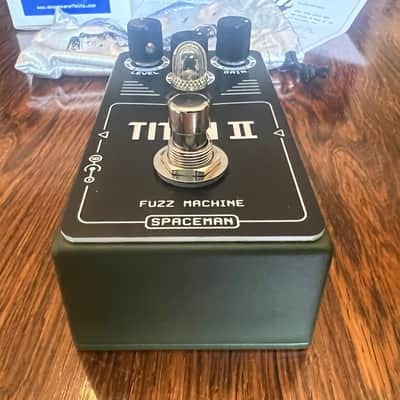Spaceman Titan II Fuzz Machine 2010s - Olive Drab Edition image 5