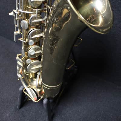 Martin IMPERIAL ELKHART INDIANA TENOR SAXOPHONE 1960'S - BRASS image 3