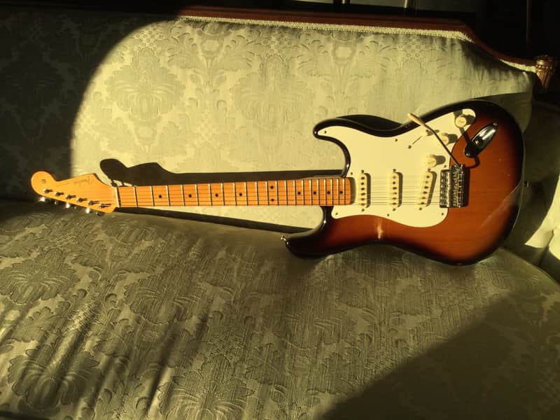 Fender Eric Johnson Stratocaster 2-Color Sunburst image 1
