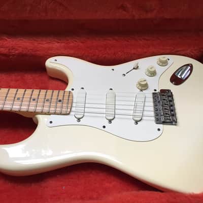 Fender Stratocaster Eric Clapton Artist Series with Lace Sensor Pickups White 1996 image 2