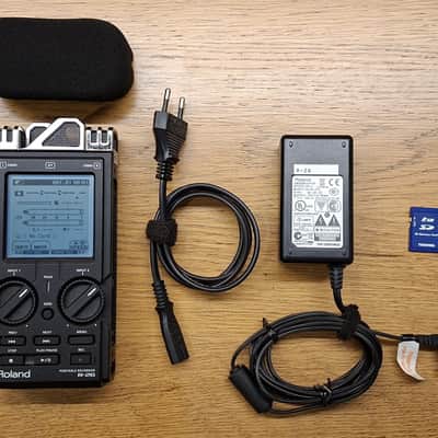 Roland R-26 Portable Recorder 6 channels image 12