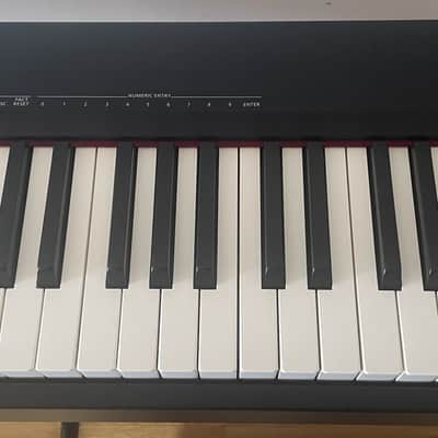 Roland A-88 MIDI Keyboard Controller 2012 - 2019 - Black image 3