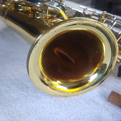 Yamaha YAS-23 Made in Japan Alto Saxophone image 4