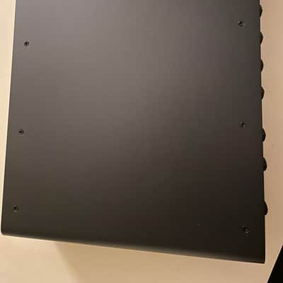 Hartke LX5500 500-Watt Bass Amp Head (Only Used Twice When It Was Tested and Photographed)) image 2