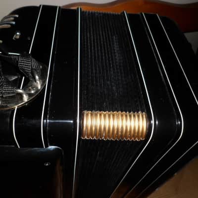Professional concert Hohner Morino piano accordion LMMH,  dry tuned, 20",  Condition 9+ / 10. image 9