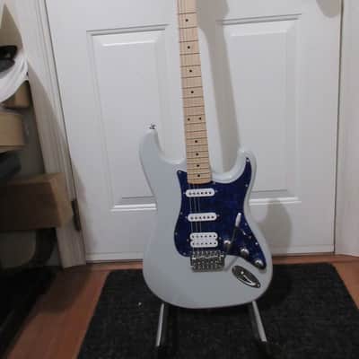 ~Cashified~ Kramer Strat-Style Pewter Rock 'n' Roller image 4