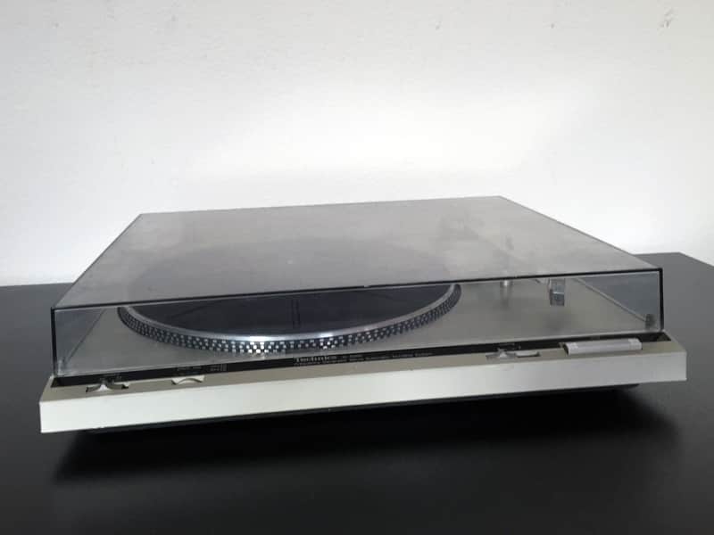 Vintage Technics SL-B200 Semi-Automatic Turntable Realistic RX1500 Cartridge image 1