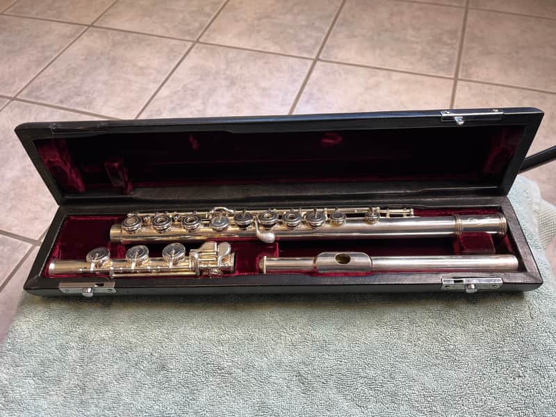 Heritage By Armstrong, Vintage, Solid Silver, Handmade, Professional Flute. image 1