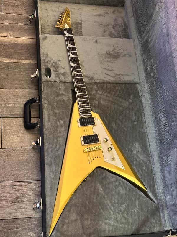 ESP LTD KH-V Kirk Hammett Signature 2023 - Present - Metallic Gold image 1