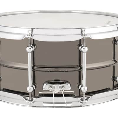 Ludwig 6.5x14 Universal Brass Snare with Chrome  Hoops (LU6514C) image 2