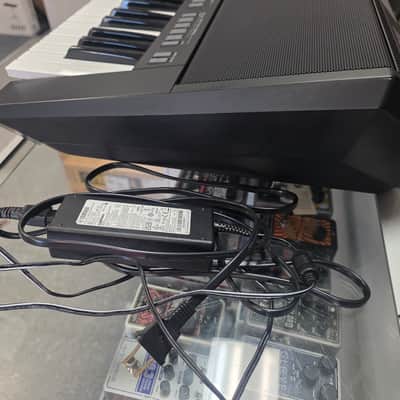 Yamaha PSR-SX920 61-Key Arranger Workstation 2024 - Present - Black image 5