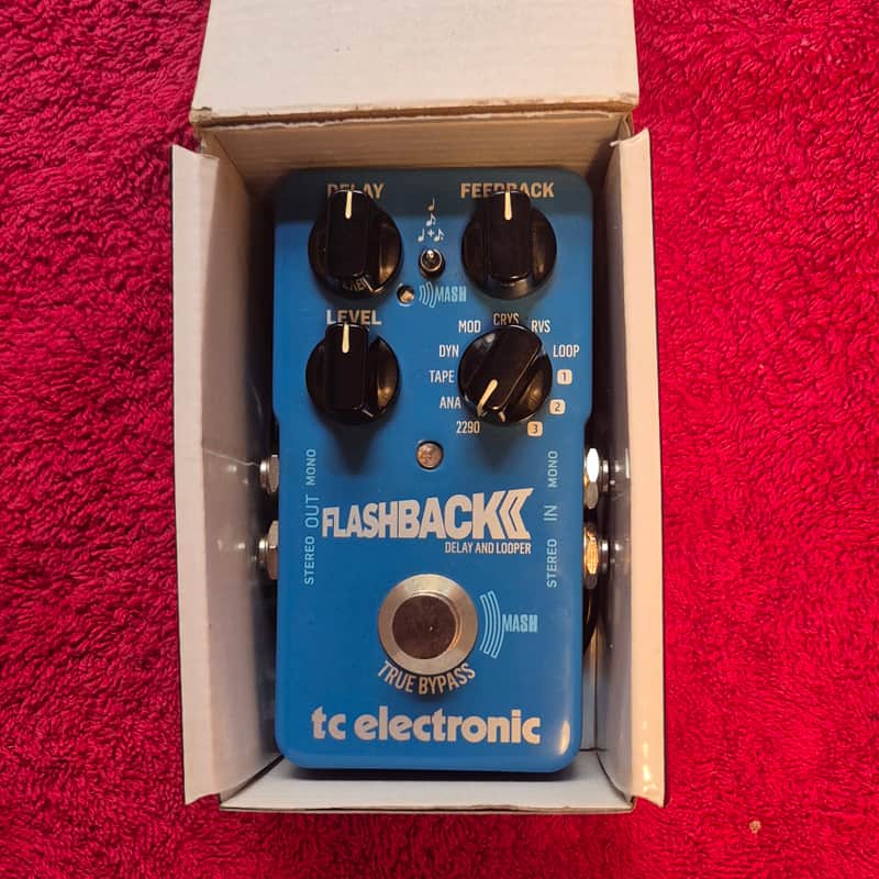 TC Electronic Flashback 2 Delay and Looper 2017 - Present - Blue image 1