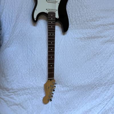 Attention Collectors! Fender “Case Queen - closet guitar” 50th anniversary Stratocaster 1996 - Black image 6