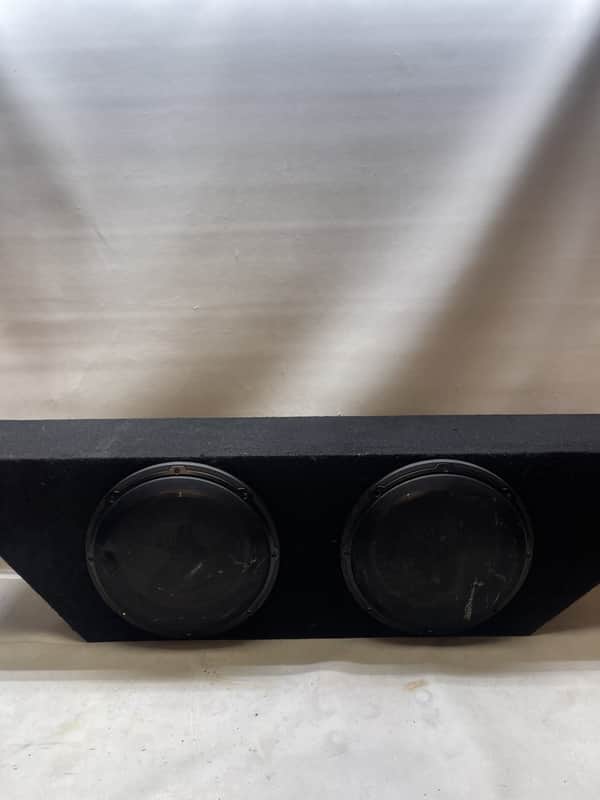 JL Audio 12" subwoofer 2020s - Black