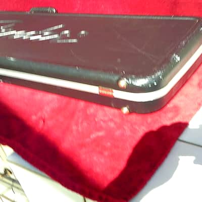 FENDER Stratocaster/Telecaster  VINTAGE Hard Shell Molded Case & FREE EXTRA$$$ image 12