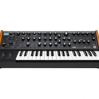 Moog Subsequent 37 Analog Synth 2017 - Present - Black