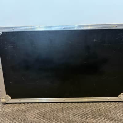 Mesa Boogie Rectifier 140-Watt 2x12" Horizontal Guitar Speaker Cabinet in Custom Flight Case image 11