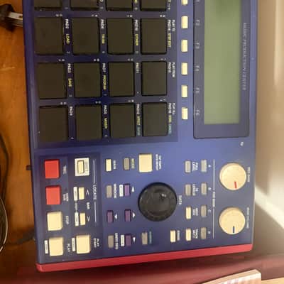 Akai MPC1000 Music Production Center 2004 - 2013 - Blue