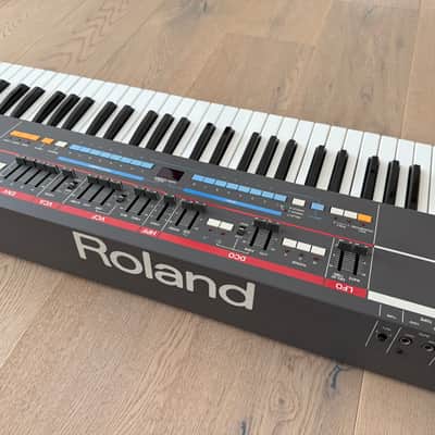 Roland Juno-106 61-Key Programmable Polyphonic Synthesizer 1984 - 1985 - Black (Serviced / Warranty / Roland Case / Literature) image 7