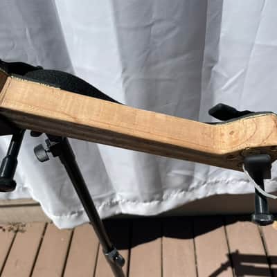 K&M 14761 Performer Stand for Acoustic Guitars image 13