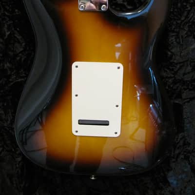 Fender Standard Stratocaster Left-Handed Brown Sunburst image 8