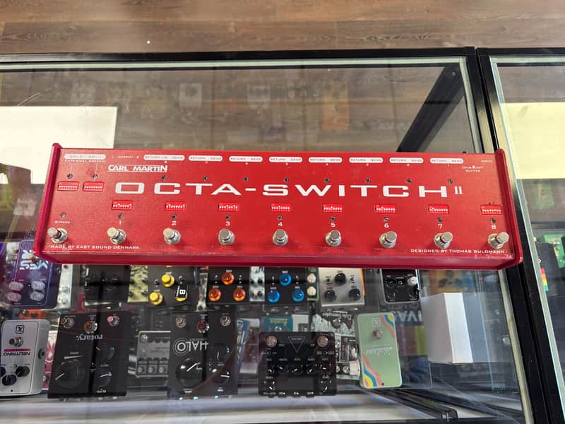 Carl Martin Octa-switch