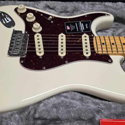 Fender American Professional II Stratocaster BRAND NEW LEFT HAND LH Olympic White USA Lefty Handed Strat Electric Guitar image 11