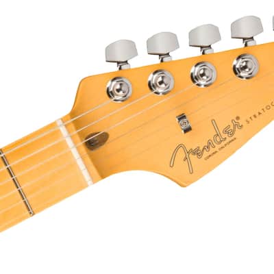 Fender American Professional II Stratocaster, Maple Fingerboard, Dark Night- HARD CASE INCLUDED image 5