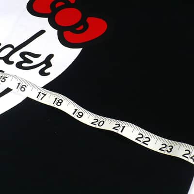 Fender Tokyo Hello Kitty Pick Logo Limited Edition Tee / Official Shop/ Very Rare image 4